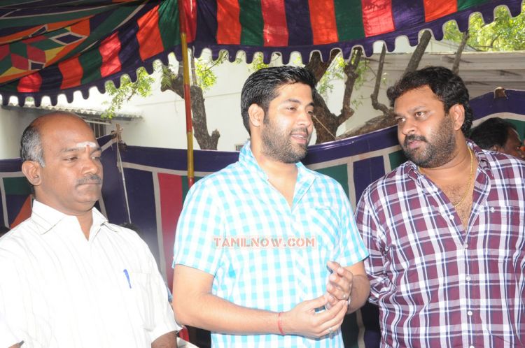 Naan Nallavan Movie Launch 3003