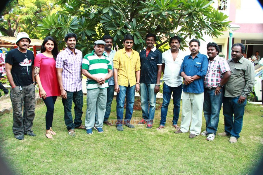 Neerparavai Pressmeet 5027