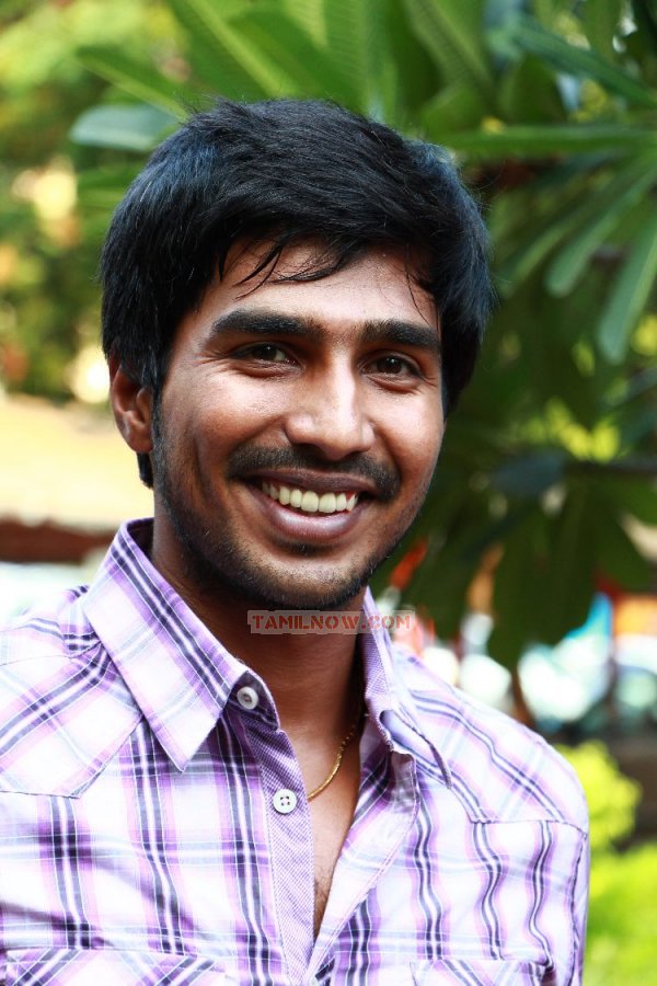 Vishnu At Neerparavai Pressmeet 649