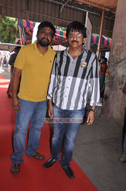 Nimirnthu Nil Movie Pooja 5806