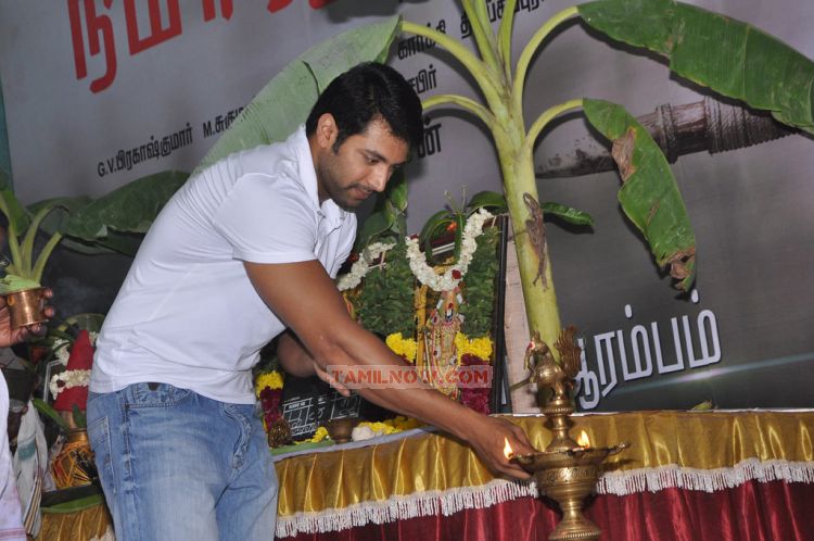 Nimirnthu Nil Movie Pooja 6483