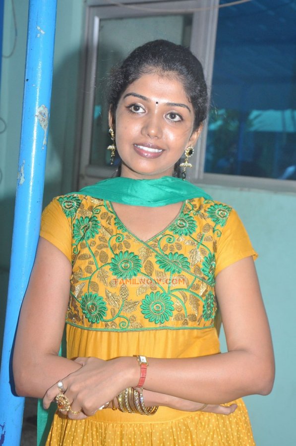 Rithvika Ninaithathu Yaaro Pressmeet 472