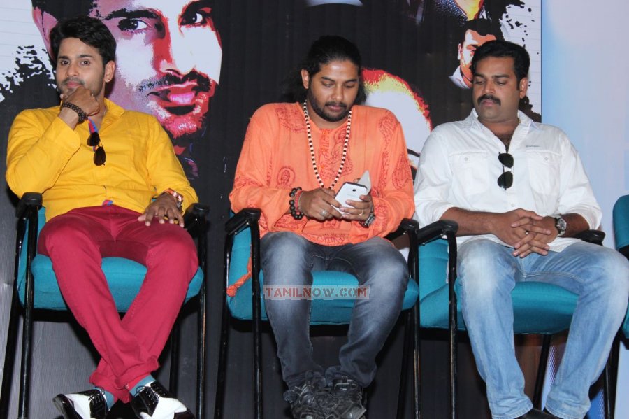 Nizhal Press Meet 9883