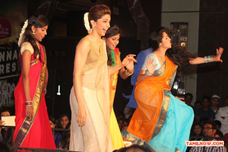 Palam Silks Chennai Express Meena Hunt Grand Finale 681