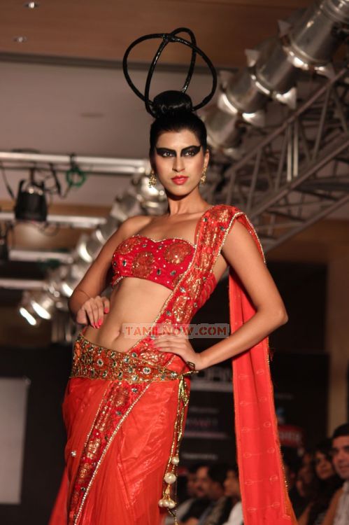 Parvathy Omanakuttan Walks For Vivek Karunakaran 5716