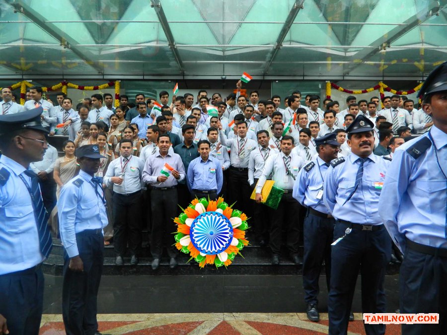 Prashanth Celebrating Independence Day 2013 Photos 9131