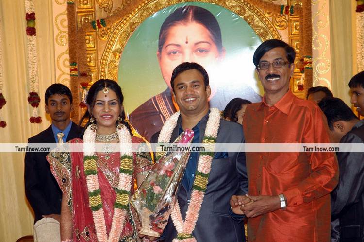 Radha Ravi Son Reception Still 7