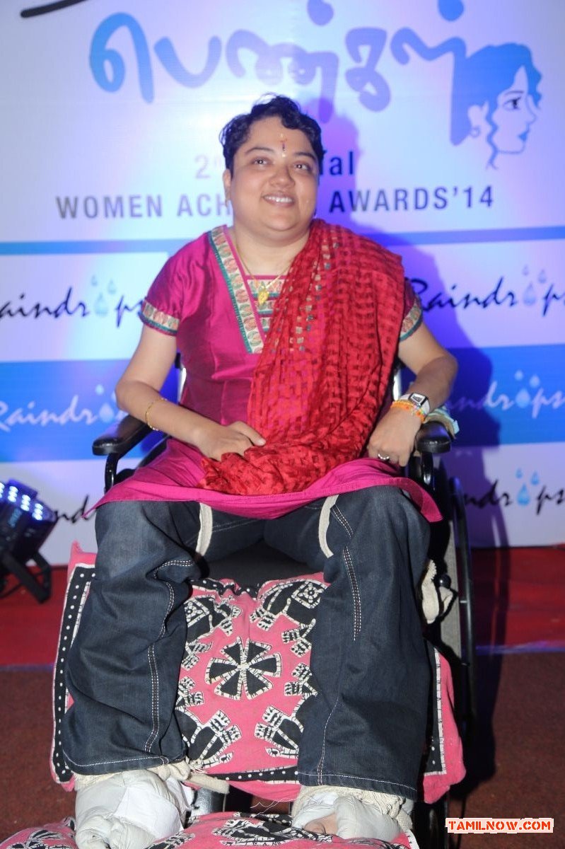 Raindrops 2nd Annual Women Achiever Awards 2014 5149