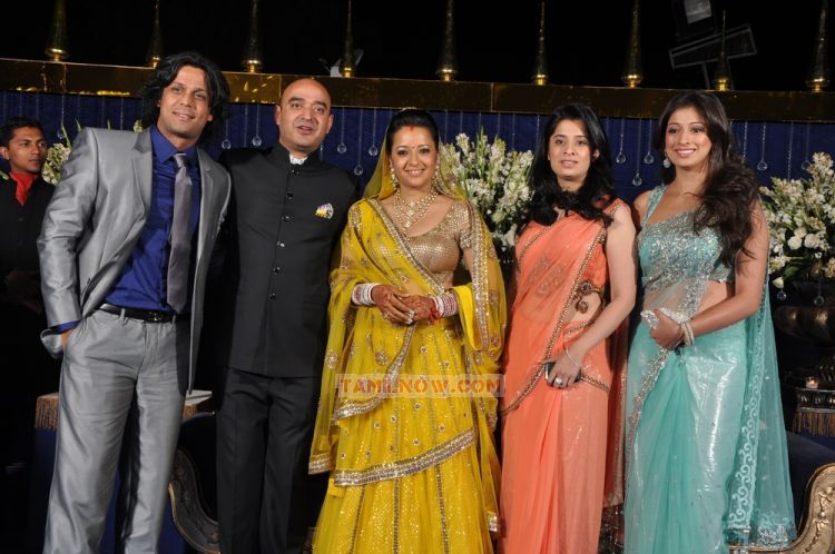 Lakshmi Rai With Reema Sen At The Reception 813