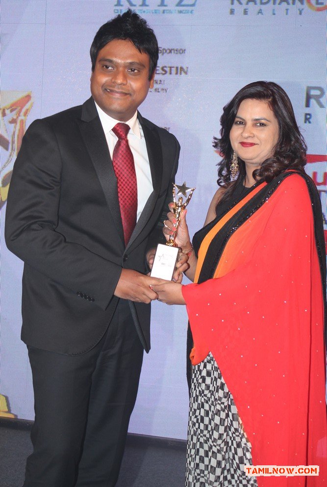 Ritz Icon Awards 2462