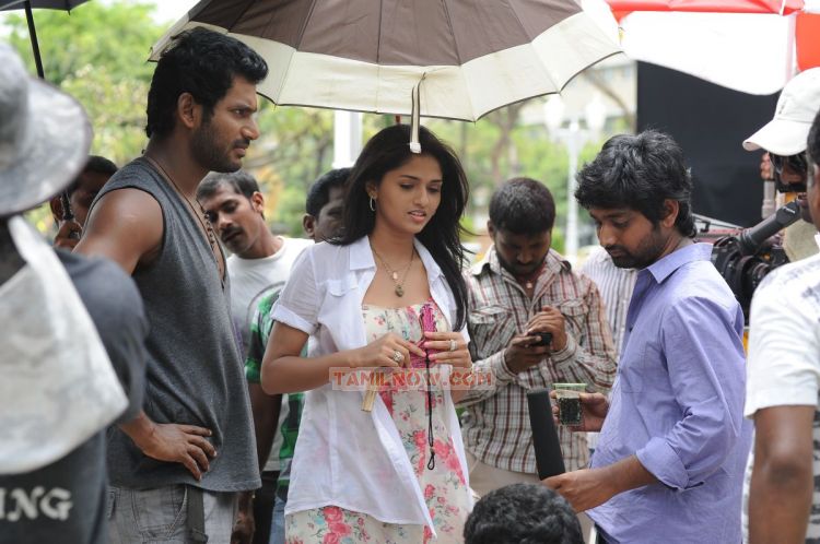 Samar Working Stills 7977