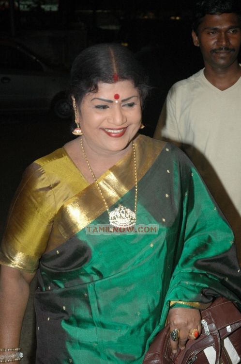 L R Easwari At Screen Moon Awards 863