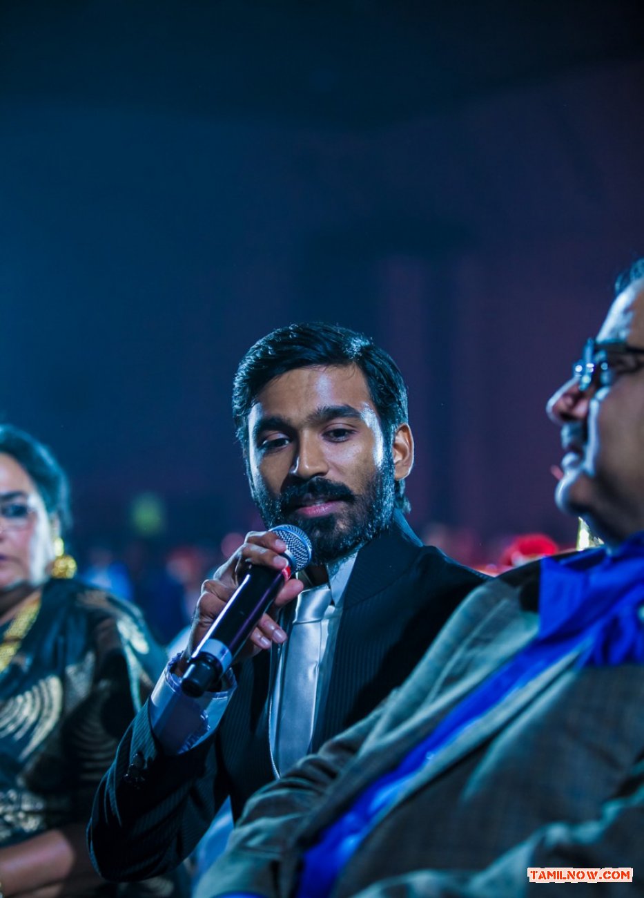 Actor Dhanush Picture 457