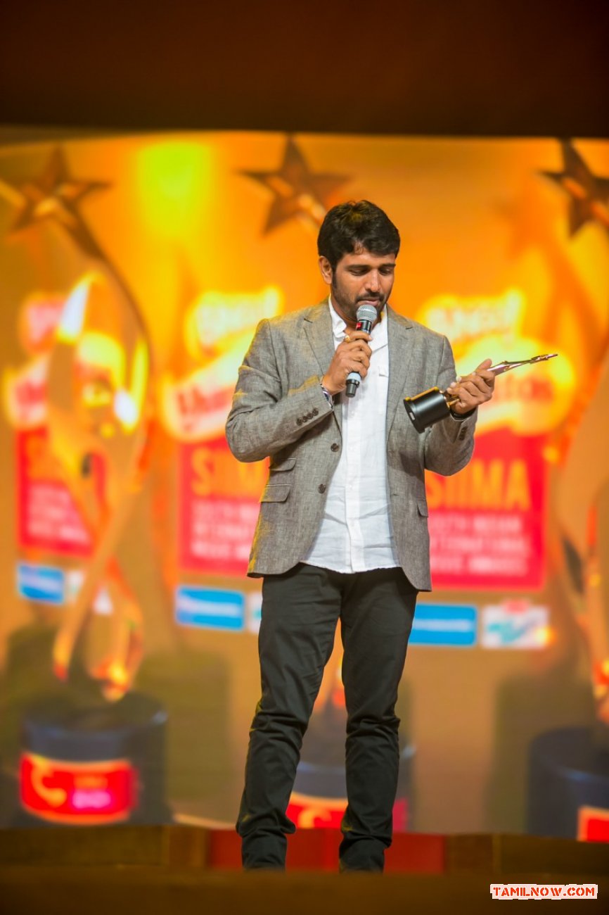 Nivin Pauly At Siima 2013 92