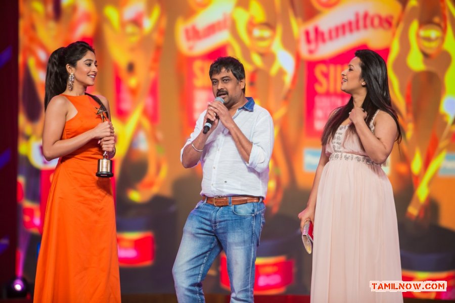 Siima 2013 Dubai 1st Day Stills 4615