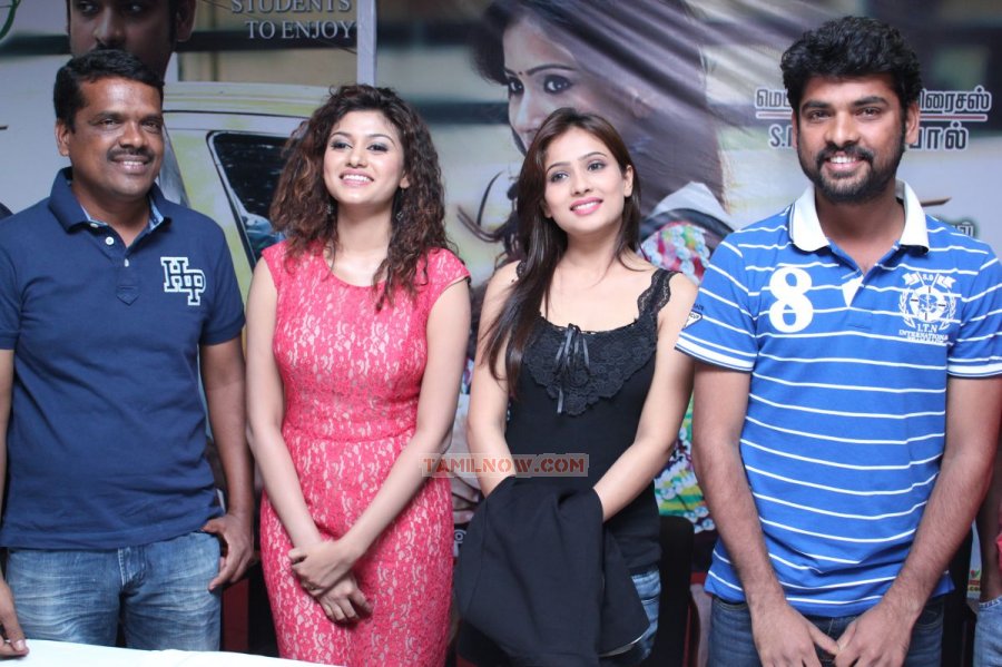 Sillunu Oru Sandhippu Pressmeet Stills 7571