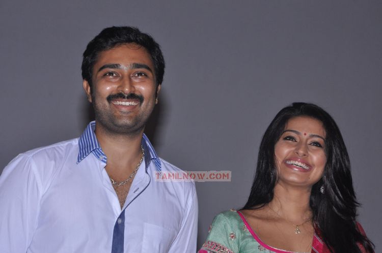 Sneha And Prasanna Press Meet 6874