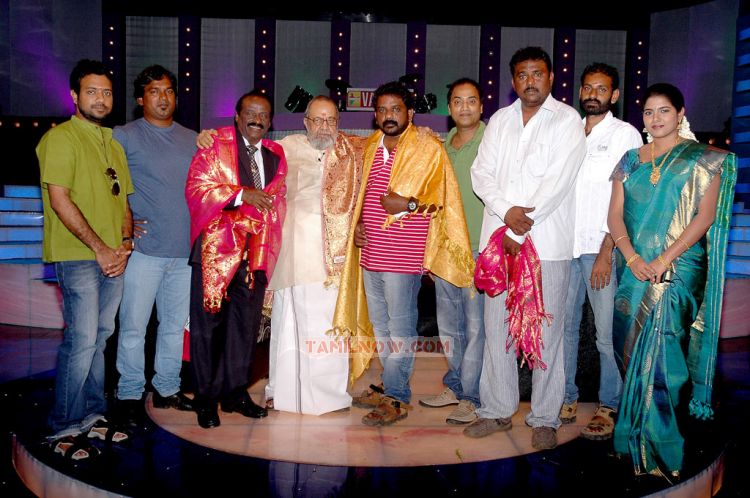 Stars With Vaali 1000 In Vasanth Tv Event 1935