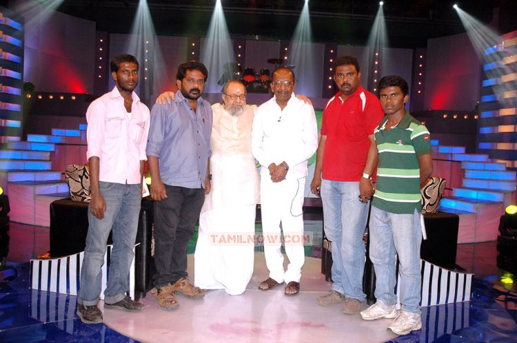 Stars With Vaali 1000 In Vasanth Tv Event Photos 9472