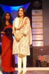 Aishwarya Dhanush 981