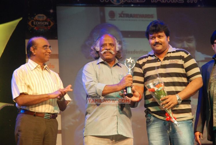 Tamil Edison Awards 2012 Stills 5517