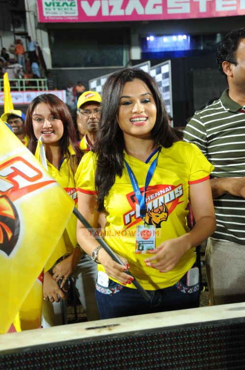 Telugu Warriors Vs Chennai Rhinos 8112