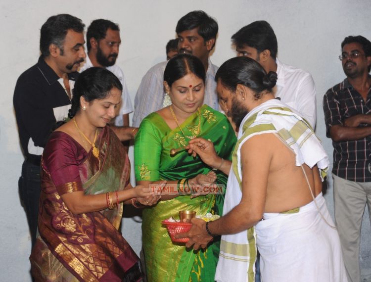 Thaandavam Movie Pooja 4492