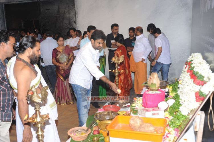 Thaandavam Movie Pooja 6187