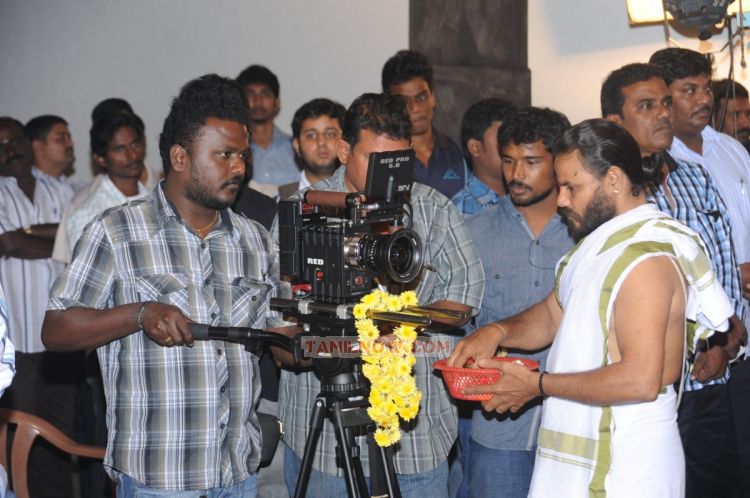 Thaandavam Movie Pooja 9411