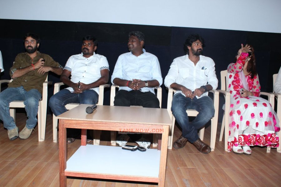 Therodum Veedhiyile Press Meet Photos 9193