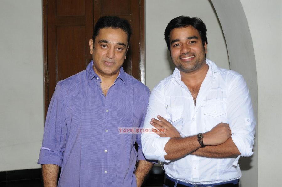 Thillu Mullu Team Meets Kamal 3016