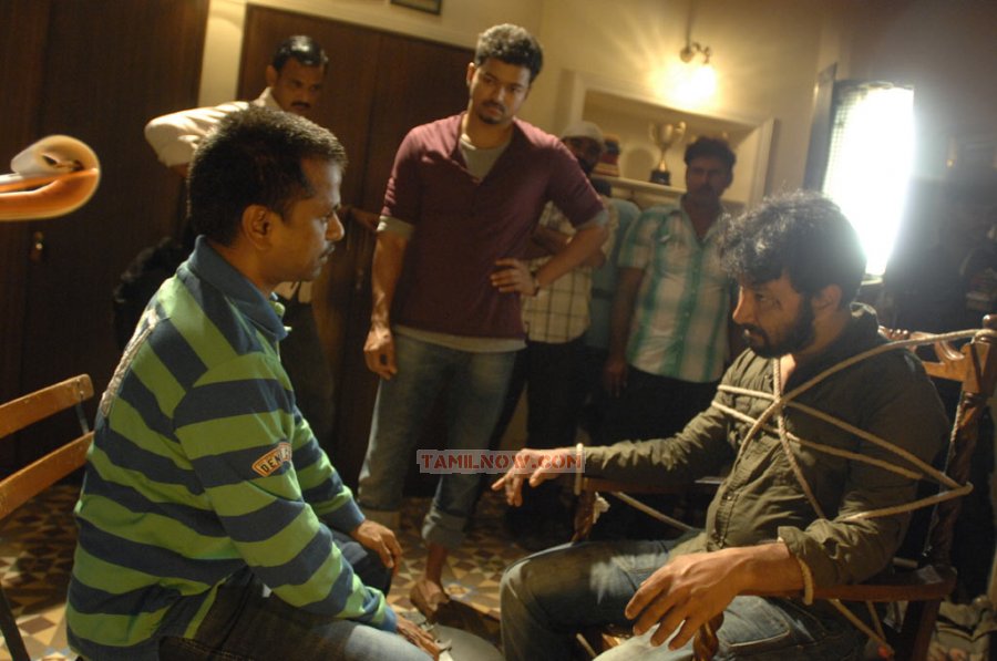 Thuppakki Working Stills Stills 4831