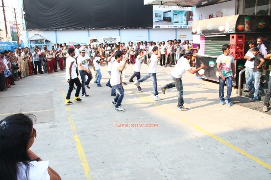 Senthil Murugan Theatre  Coimbatore 414