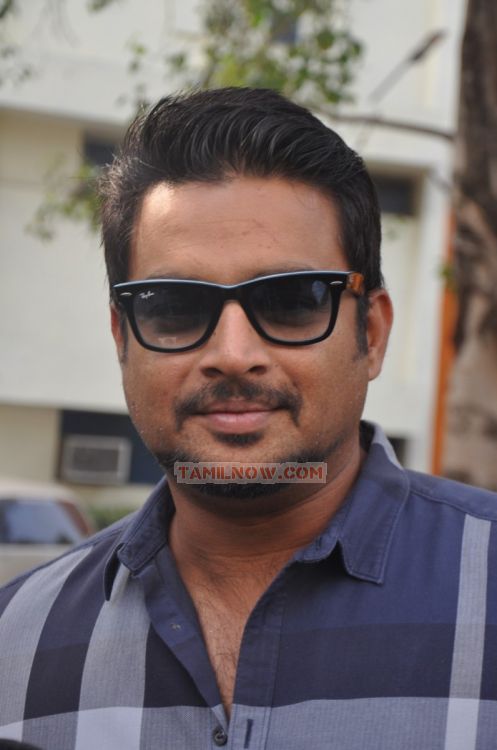 Madhavan At Vettai Press Meet 831