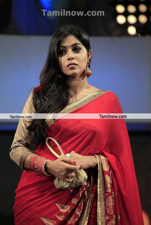 Poorna At Vijay Awards