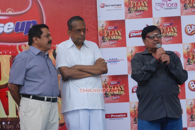 Vijay Awards Rasigan Express Bus Flag Off Photos 466