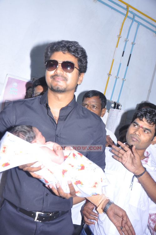 Vijay Birthday Celebration 2012 Stills 431