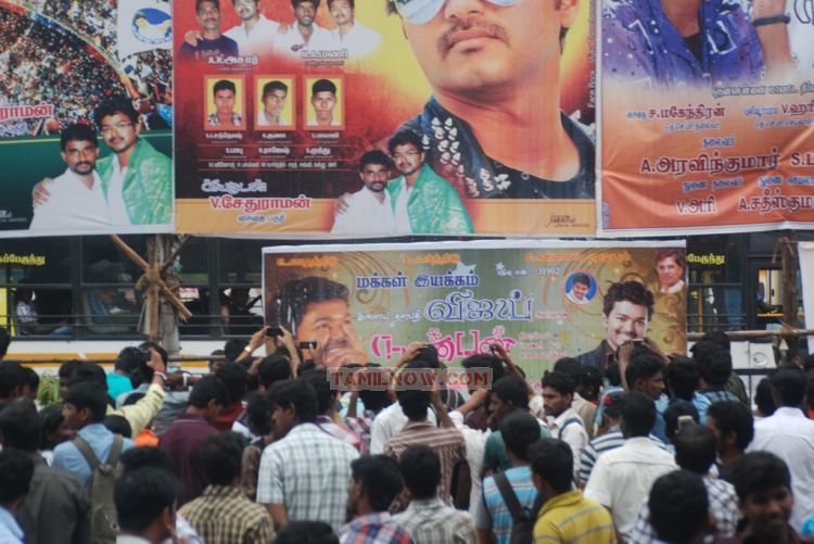 Vijay Fans Celebrate Nanban Stills 4434