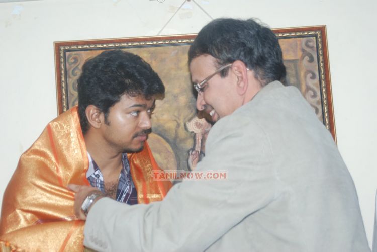 Vijay Inaugurates Rajan Eye Care Hospital 7715