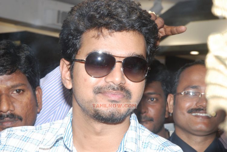 Vijay Opens Histyle Showroom Photos 8874