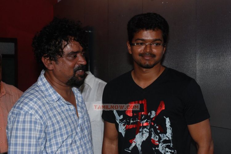 Vijay Watches Urumi Stills 3618