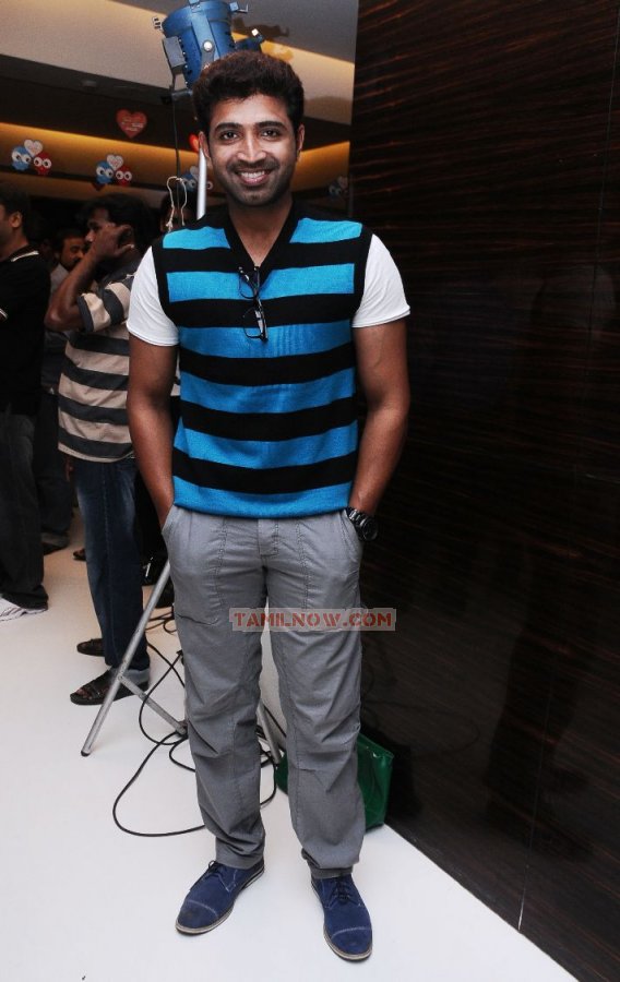 Arun Vijay At Vishwaroopam Premiere 446