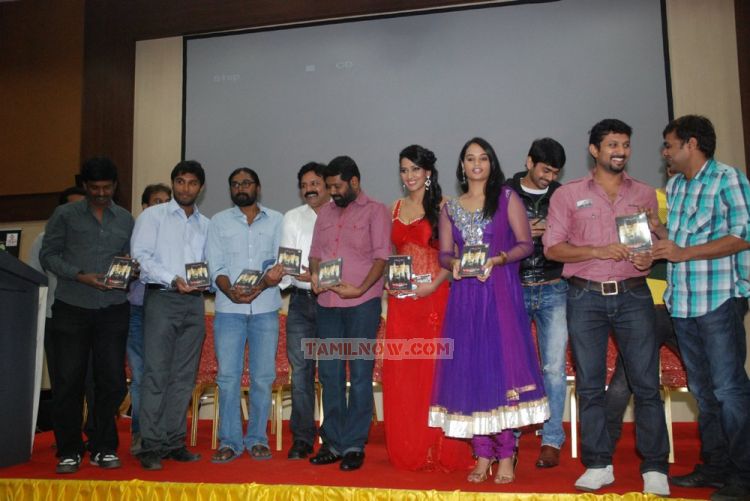 Yarukku Theriyum Audio Launch Stills 7179