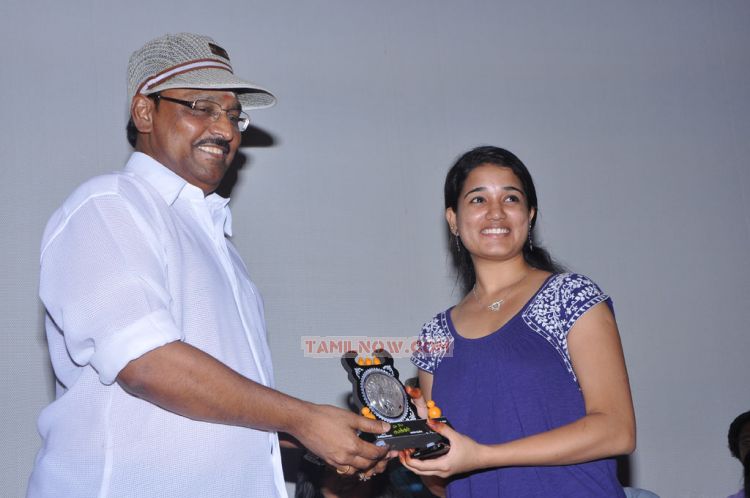 Yen Intha Mayakkam Audio Launch 5778